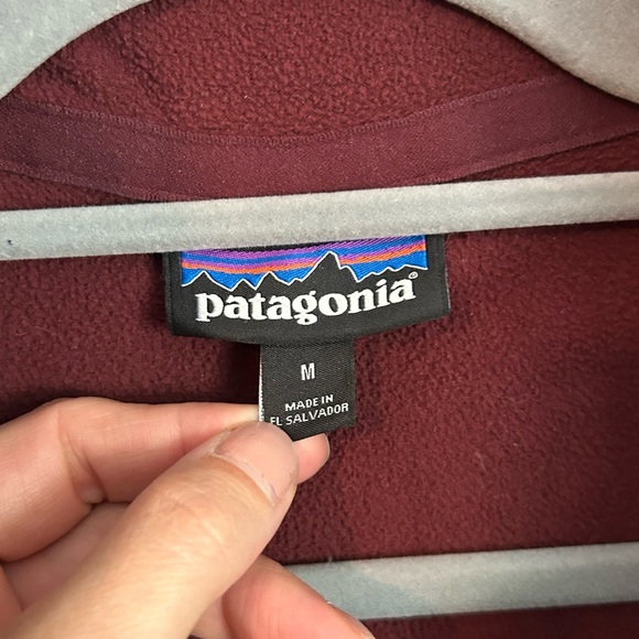 Patagonia Micro D 1/4-Zip Fleece in Maroon Size Medium - Picture 3 of 8